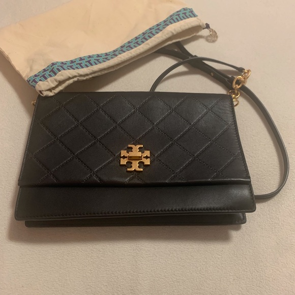 Tory Burch Handbags - Tory Burch Georgia Turn - lock large black leather bag